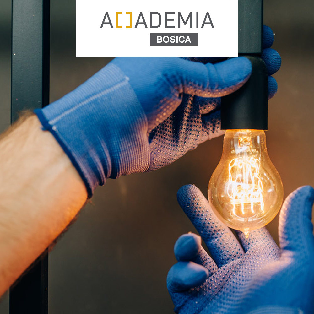 Corso addetti lavori elettrici PES